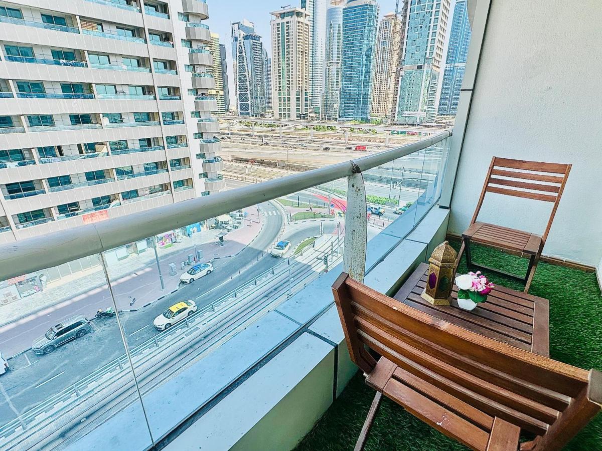 Diamond Crown - Studio Holiday Apartment In Dubai Marina Exterior foto